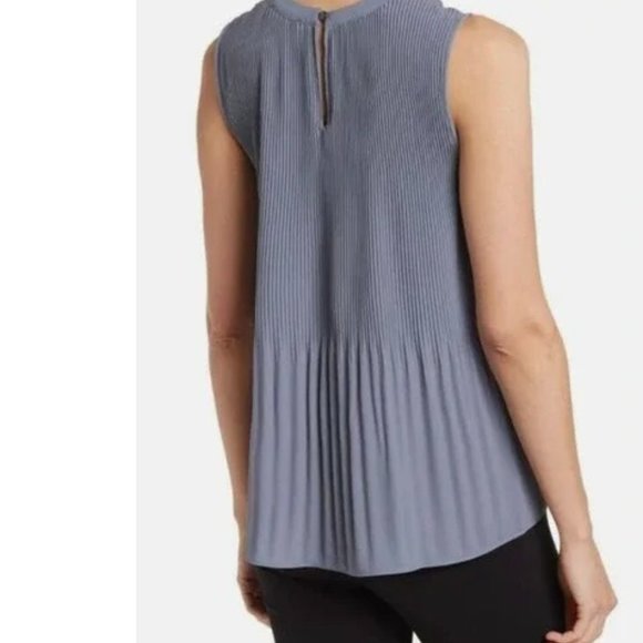 ADRIANNA PAPELL Pleated Sleeveless Tank Top In Dusty Blue XS NWT - Picture 4 of 7